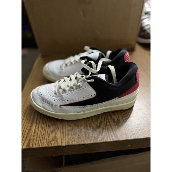 Size 8 - Air Jordan 2 Retro Low Chicago Twist W NBS096 - Picture 2 of 5